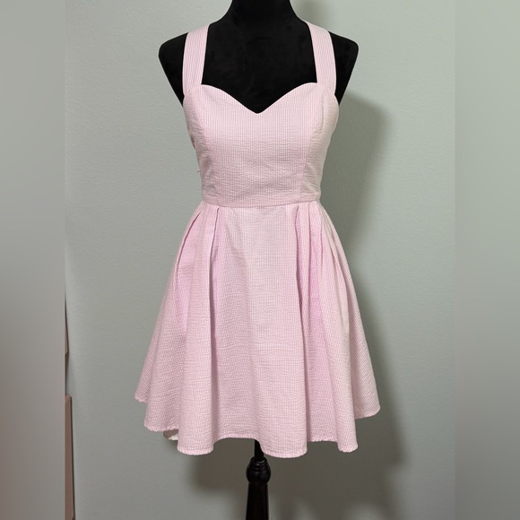 Lauren James Dresses & Skirts - LAUREN JAMES Seersucker Livingston Crossback Back Bow Mini Dress - Small